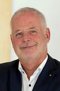 Dr. Jörg Eden Kluin